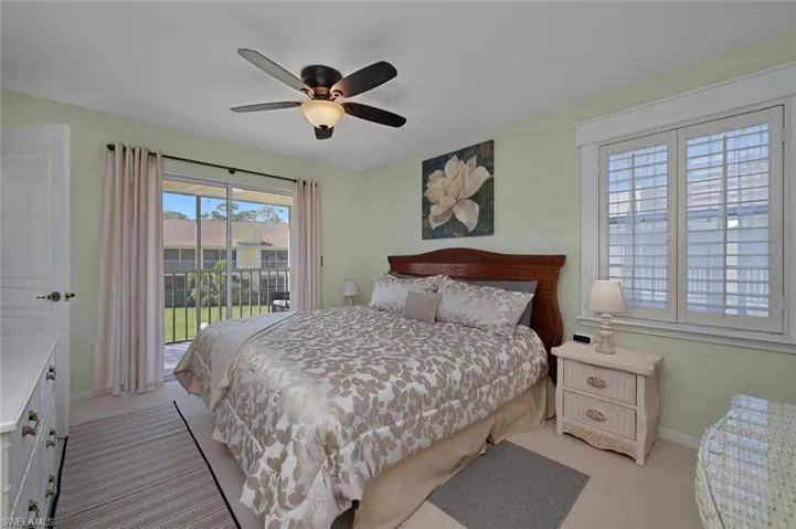 2670  Kings Lake  BLVD, Naples, FL 34112