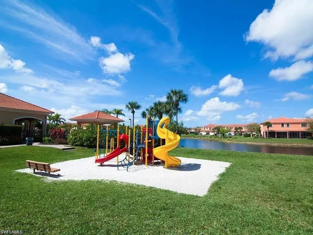 15298  Summit Place  CIR, Naples, FL 34119