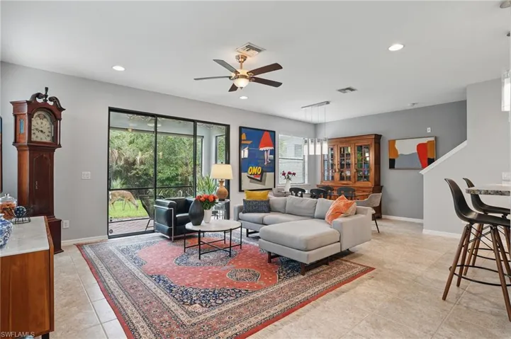 Living Room - view 3