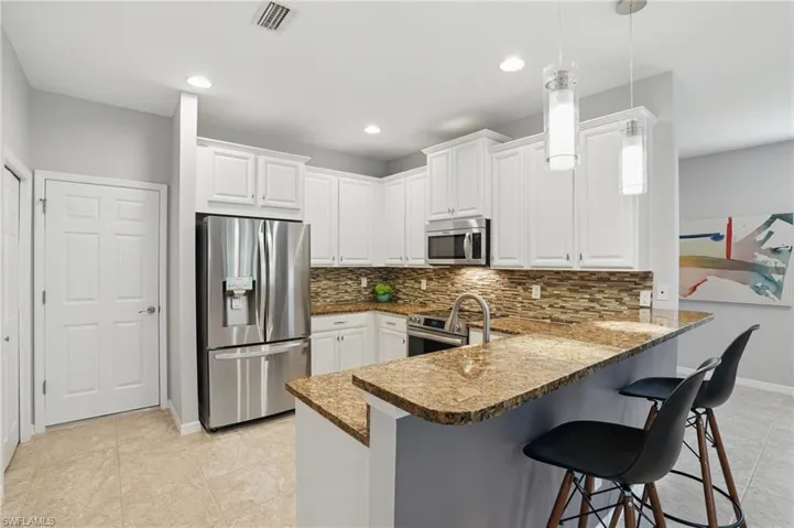 Kitchen - view 1