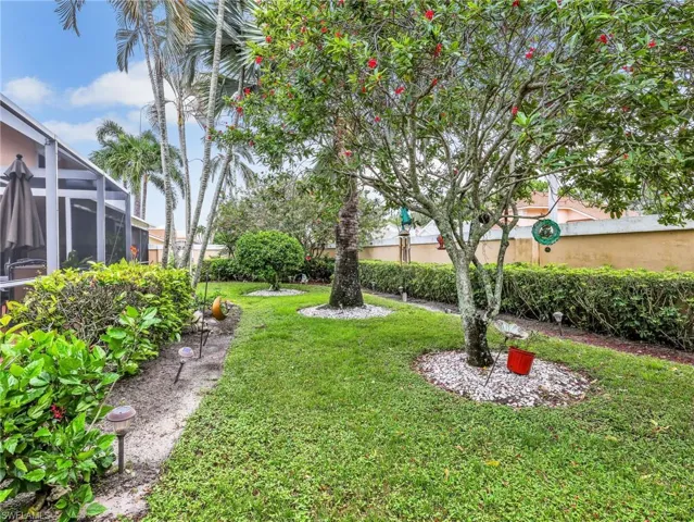 1256 Naples Lake Dr, Naples, Florida 34104