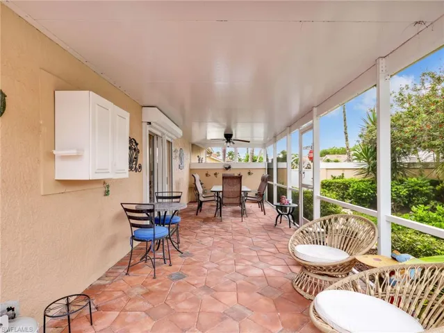 1256 Naples Lake Dr, Naples, Florida 34104