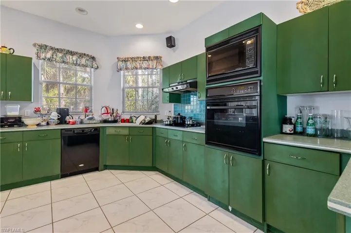 822 Costa Pl, Lehigh Acres, Florida 33972
