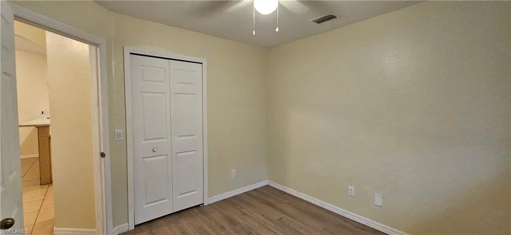 1628 Sw Santa Barbara Pl, Cape Coral, Florida 33991