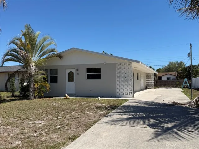 40  1st  ST, Bonita Springs, FL 34134