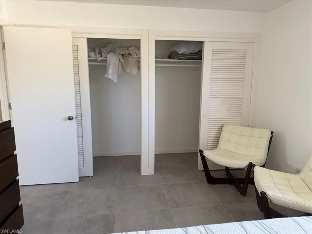 40  1st  ST, Bonita Springs, FL 34134