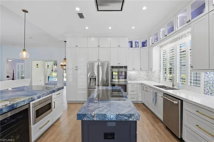 3109 Dominica Way, Naples, Florida 34119