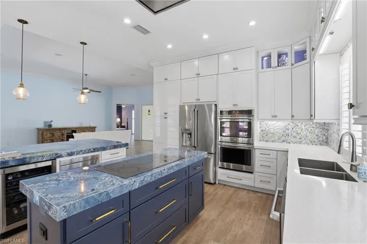 3109 Dominica Way, Naples, Florida 34119