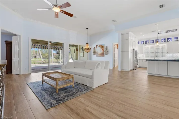 3109 Dominica Way, Naples, Florida 34119