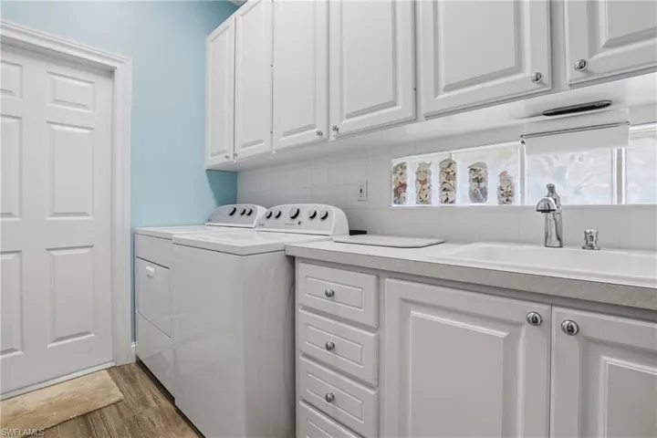 3109 Dominica Way, Naples, Florida 34119