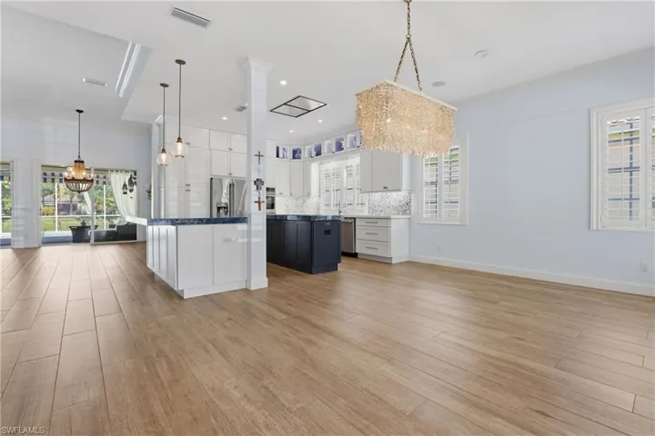 3109 Dominica Way, Naples, Florida 34119