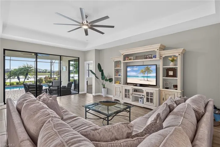 20075 Hartford Blvd, Estero, Florida 33928