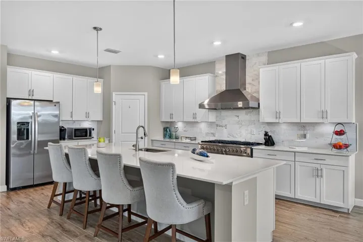 20075 Hartford Blvd, Estero, Florida 33928