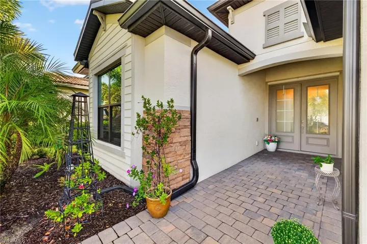 20075 Hartford Blvd, Estero, Florida 33928