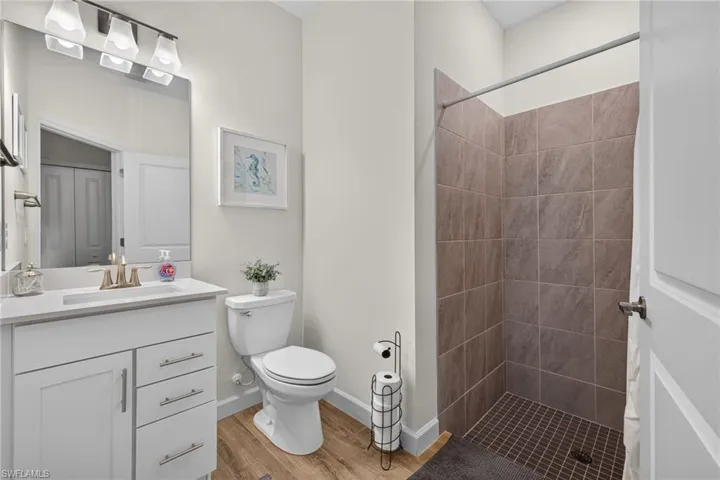 20075 Hartford Blvd, Estero, Florida 33928