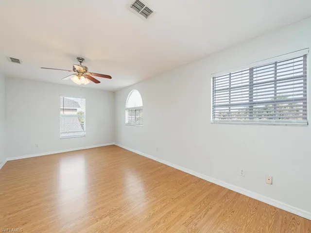 RE-PAINTED Bonus Room