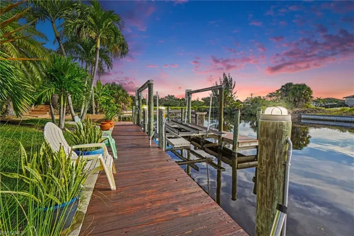 2239 Old Burnt Store Rd N, Cape Coral, Florida 33993