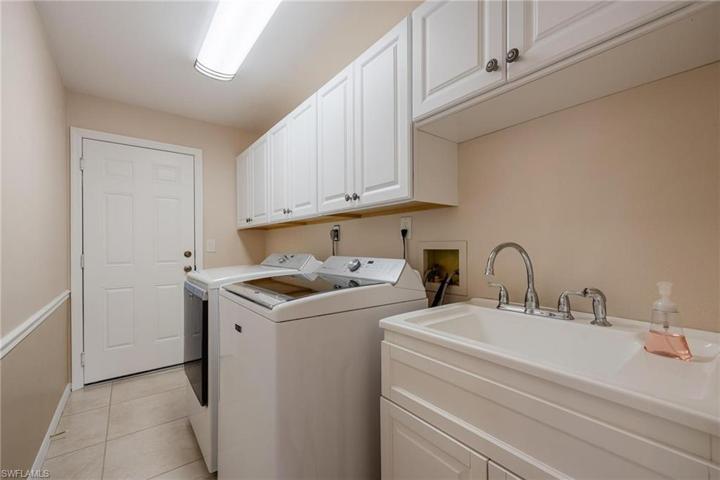 With Laundry TUB!