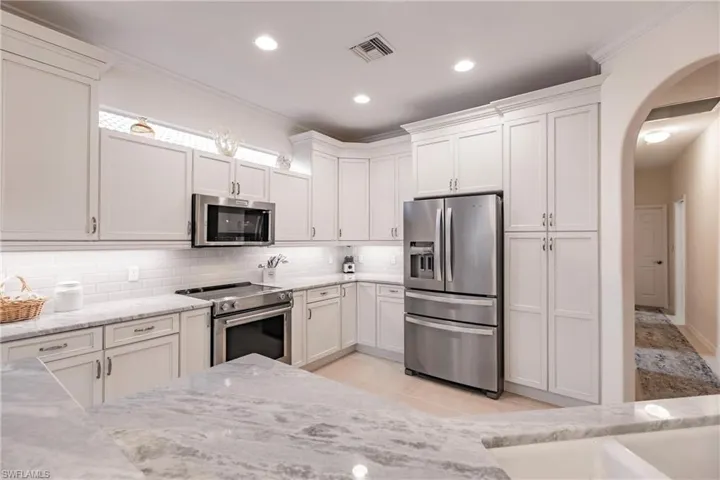 8186  Woodridge Pointe  DR, Fort Myers, FL 33912