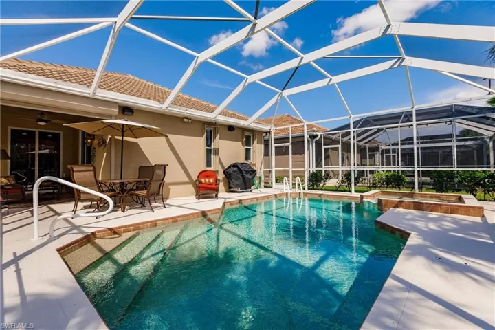 8186  Woodridge Pointe  DR, Fort Myers, FL 33912