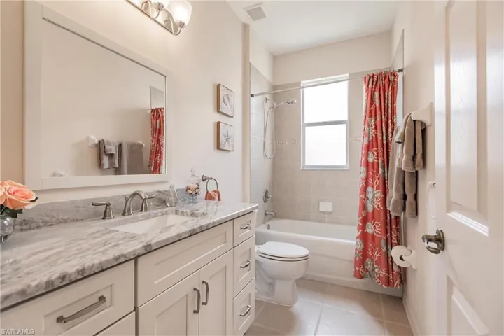 8186  Woodridge Pointe  DR, Fort Myers, FL 33912