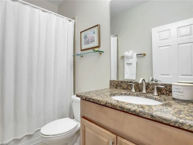 2nd Full Bathroom