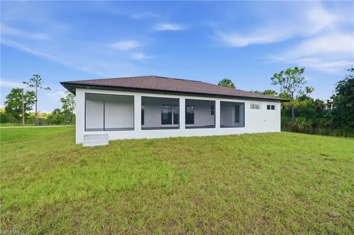 2800 Nora Ave N, Lehigh Acres, Florida 33971