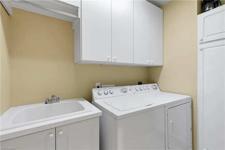 4141 Bay Beach Ln 4p3, Fort Myers Beach, Florida 33931