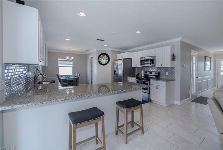 Large kitchen - perfect for entertaining family and friends