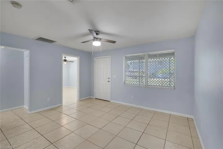 4905  Viceroy  ST, Cape Coral, FL 33904