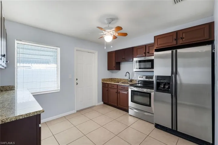 4905  Viceroy  ST, Cape Coral, FL 33904