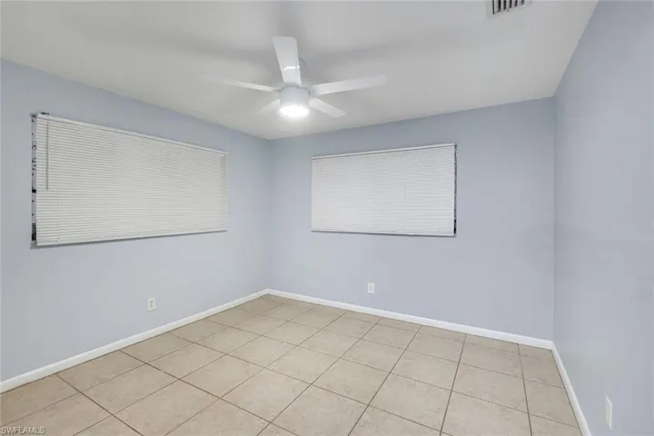 4905  Viceroy  ST, Cape Coral, FL 33904