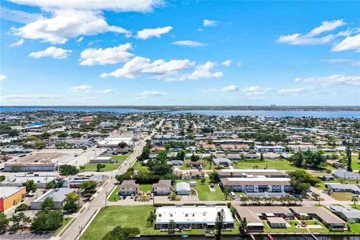 4905  Viceroy  ST, Cape Coral, FL 33904