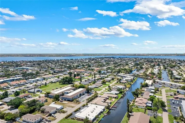 4905  Viceroy  ST, Cape Coral, FL 33904