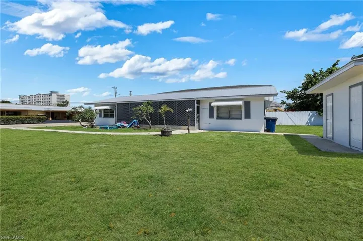 4905  Viceroy  ST, Cape Coral, FL 33904