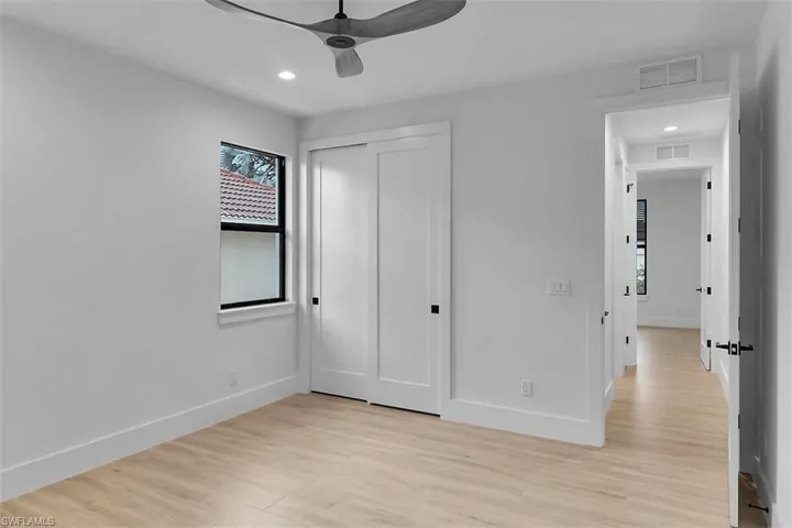 1528 Kingston Ct N, Marco Island, Florida 34145
