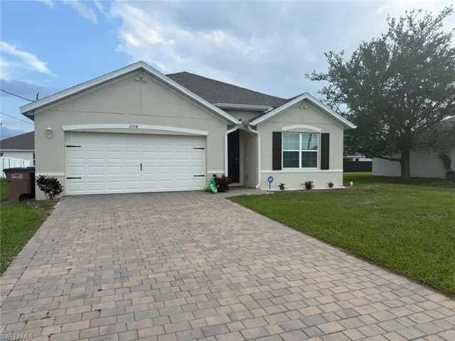 2014 9th St, Cape Coral, Florida 33993