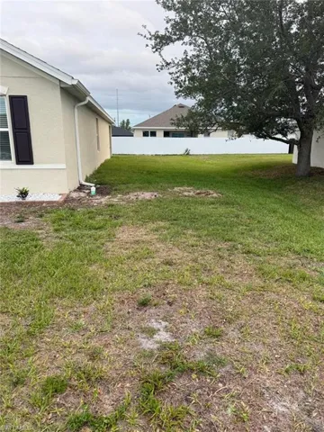 2014 9th St, Cape Coral, Florida 33993