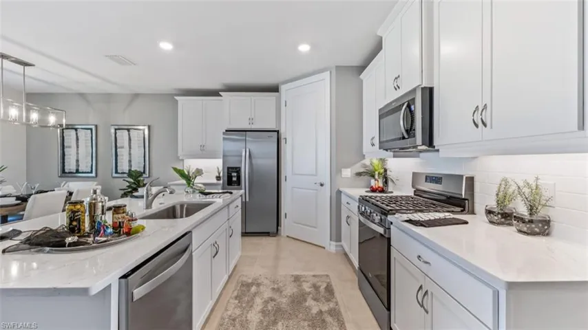 44568  Palm Frond  DR, Babcock Ranch, FL 33982