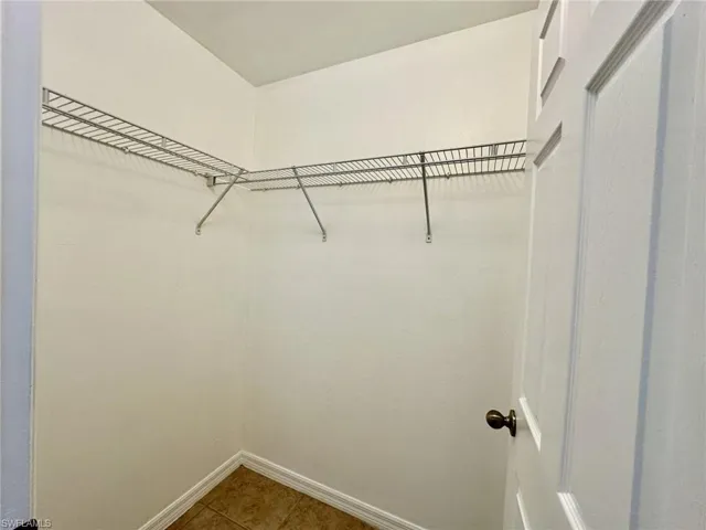 4317 Primary walk in closet