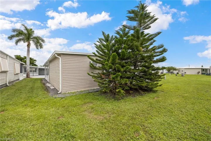 487 Jacklin Ln, North Fort Myers, Florida 33903