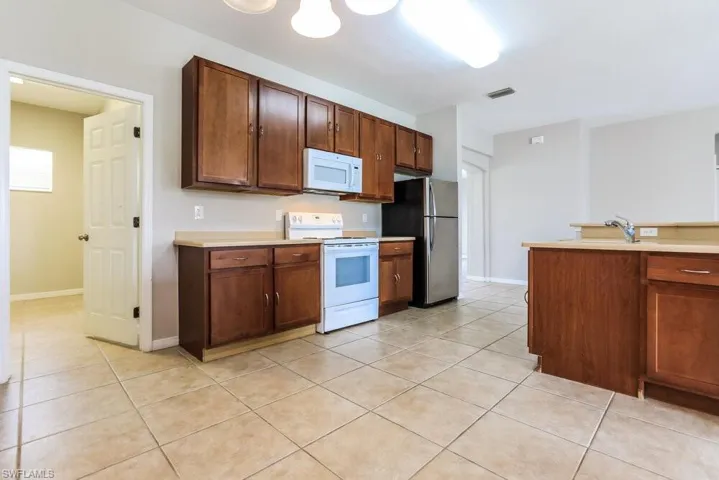 15385 Lakeland Cir, Port Charlotte, Florida 33981