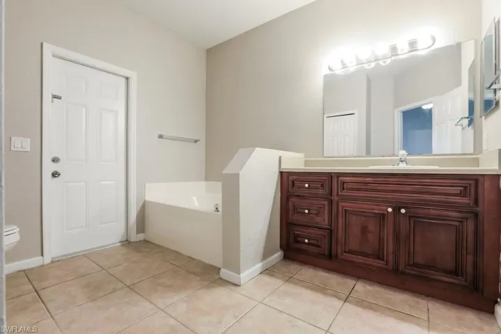 15385 Lakeland Cir, Port Charlotte, Florida 33981