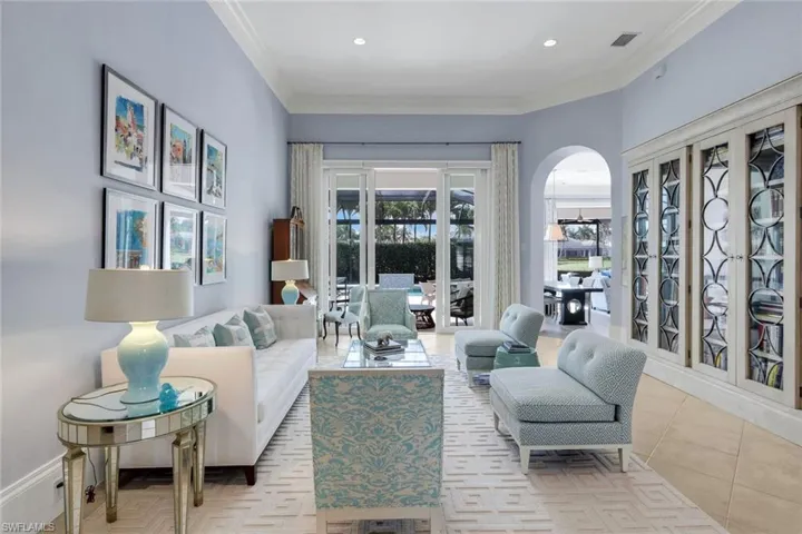 2048 Isla Vista Ln E, Naples, Florida 34105