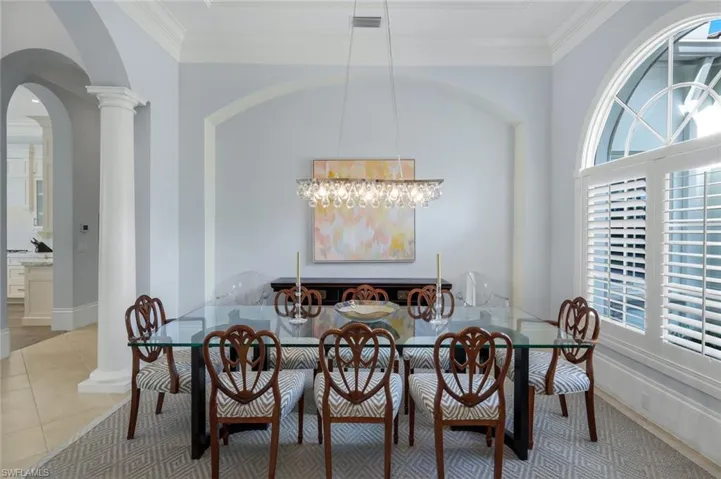 2048 Isla Vista Ln E, Naples, Florida 34105