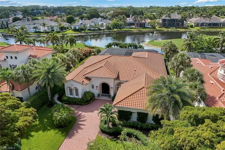 2048 Isla Vista Ln E, Naples, Florida 34105