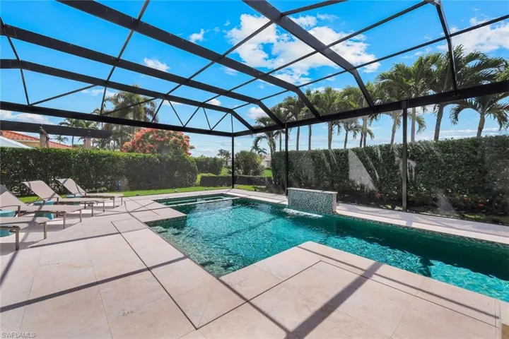 2048 Isla Vista Ln E, Naples, Florida 34105