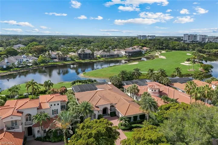 2048 Isla Vista Ln E, Naples, Florida 34105