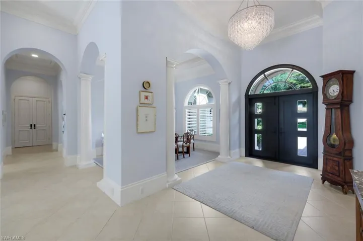 2048 Isla Vista Ln E, Naples, Florida 34105