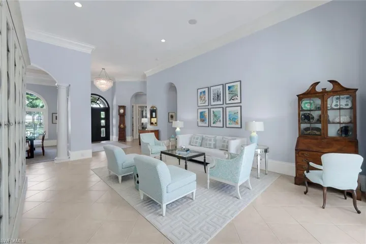 2048 Isla Vista Ln E, Naples, Florida 34105